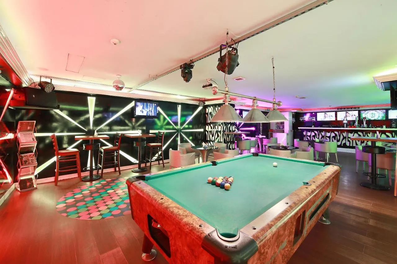 Manhattan Avenue Hotel Dubai 0*,